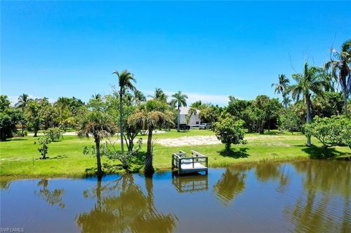 4037 Coquina Dr, SANIBEL, FL, 33957-5205 | Card Image