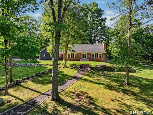 301 Redding Rd, Easton, CT, 06612-1554 | Card Image