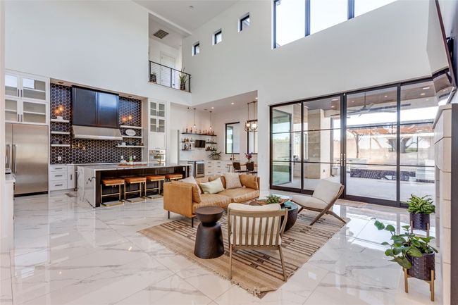 116 Mesones, House other with 5 bedrooms, 6 bathrooms and 6 parking in Florence TX | Image 8