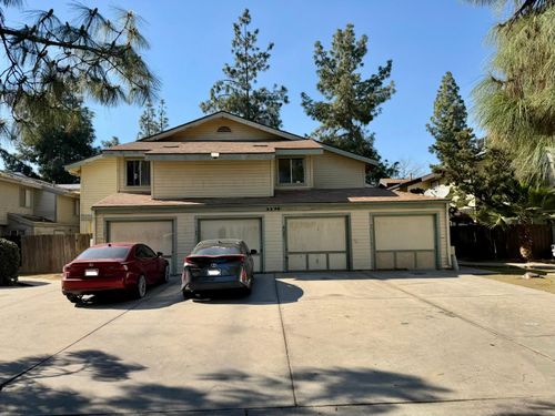 3378 W Shields Ave, Fresno, CA, 93722-6765 | Card Image