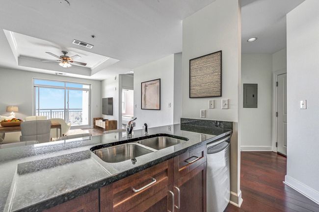 APT-1906 - 325 E Paces Ferry Rd Ne, Condo with 1 bedrooms, 1 bathrooms and 1 parking in Atlanta GA | Image 10