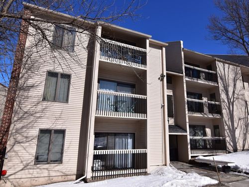 apt-111-47 S Williams St, Burlington, VT, 05401-1715 | Card Image