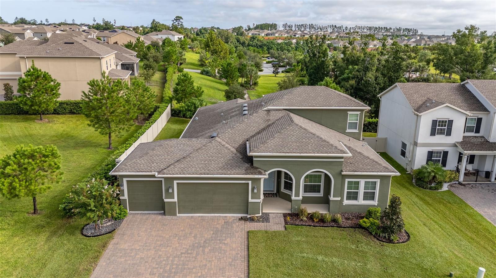 Southern Red Oak Ct, Ocoee, FL 34761