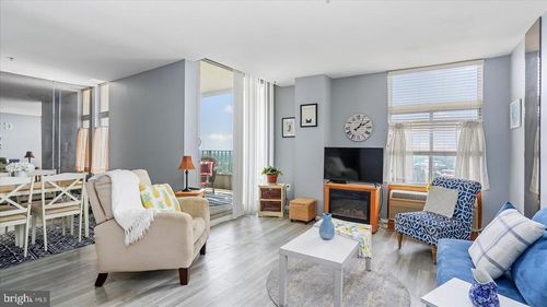 apt-2505-28 Allegheny Ave, TOWSON, MD, 21204-1331 | Card Image
