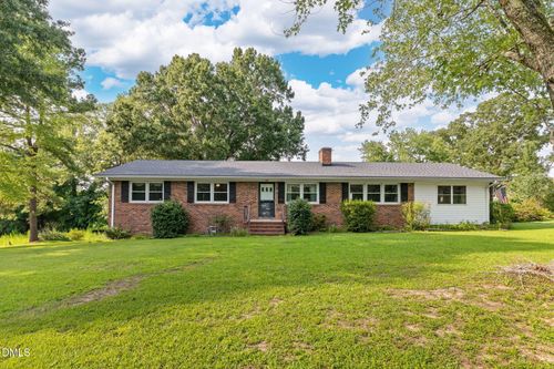 970 Us 158 Byp, Henderson, NC, 27537-6846 | Card Image