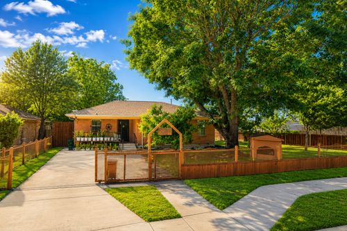 9206 Donnybrook Ln, Dallas, TX, 75217-2520 | Card Image