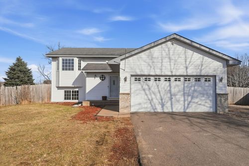 601 Horseshoe Ln, Braham, MN, 55006-3228 | Card Image