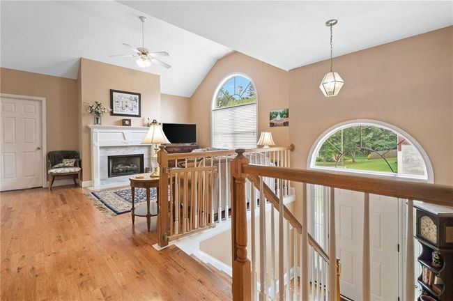 6355 Autumn View Pt Nw, House other with 4 bedrooms, 3 bathrooms and null parking in Acworth GA | Image 4