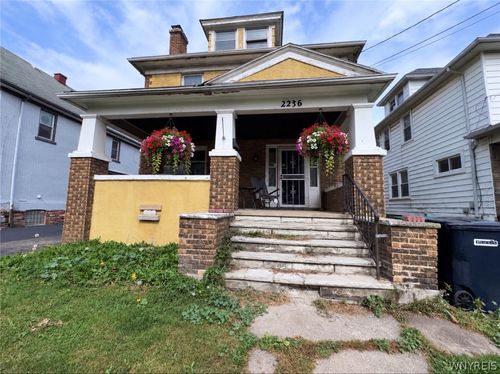 2236 Niagara Ave, Niagara Falls, NY, 14305-3026 | Card Image