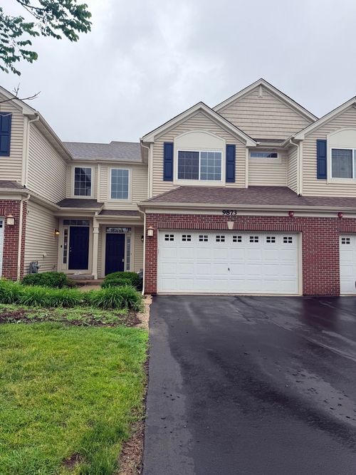 9873 Williams Dr, Huntley, IL, 60142-6035 | Card Image