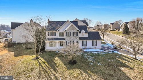24 Rockdale Dr, SEVEN VALLEYS, PA, 17360-9658 | Card Image