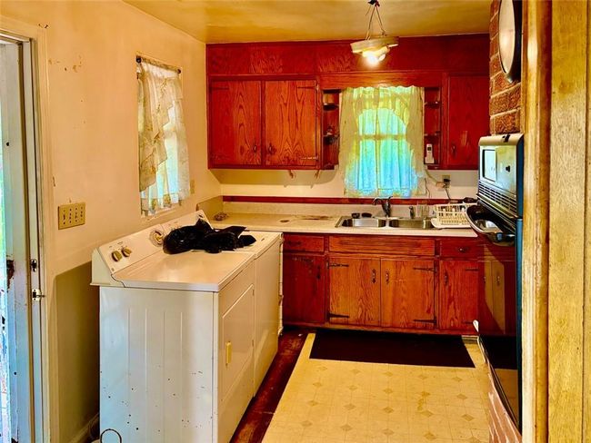1968 Don Juan Ln, House other with 2 bedrooms, 1 bathrooms and null parking in Decatur GA | Image 9