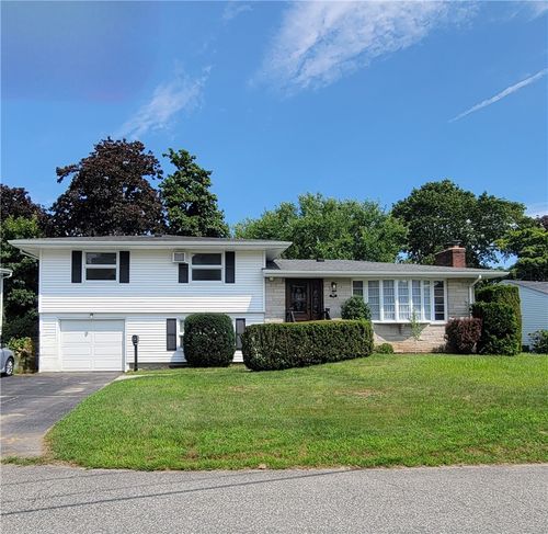 71 Sheffield Rd, Cranston, RI, 02920-6025 | Card Image
