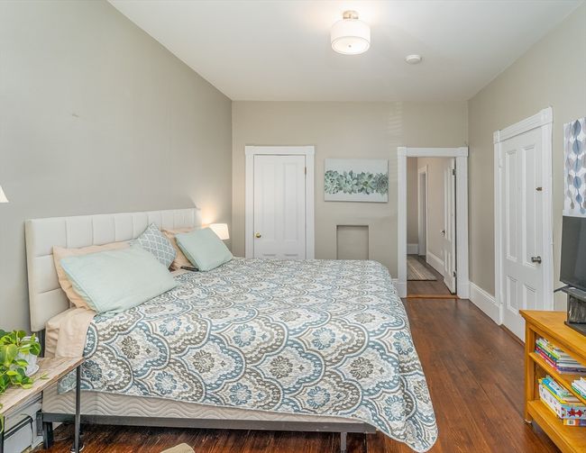 APT-1 - 646 E 7 Th St, Condo with 2 bedrooms, 1 bathrooms and null parking in Boston MA | Image 6