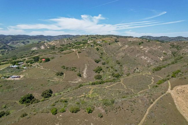 655 Bobcat Springs Rd, House other with 2 bedrooms, 2 bathrooms and null parking in Buellton CA | Image 33
