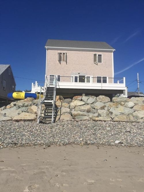 1 East St, Marshfield, MA, 02050-2633 | Card Image