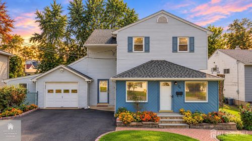 26 Dayton Rd, Parsippany, NJ, 07054-2617 | Card Image