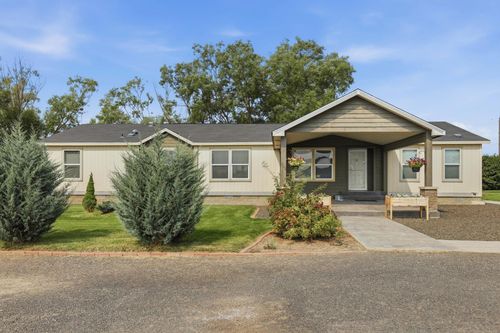 505 Ne Adams St, Creston, WA, 99117 | Card Image