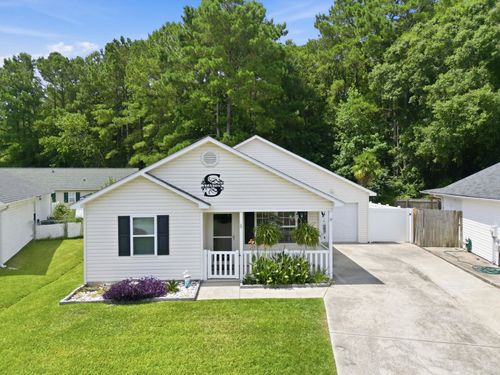 7996 Short Needle Ct, Murrells Inlet, SC, 29576-8360 | Card Image