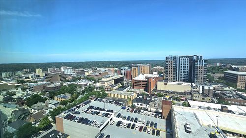 apt-20i-555 E William St, Ann Arbor, MI, 48104-2427 | Card Image