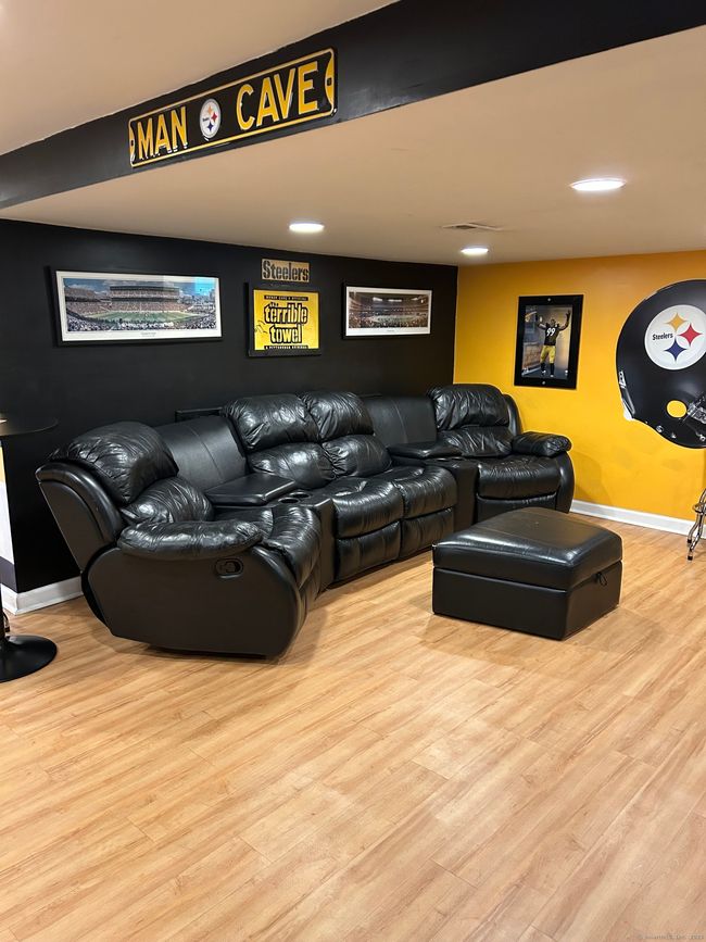 554 Huntington Rd, Home with 6 bedrooms, 4 bathrooms and null parking in Bridgeport CT | Image 31