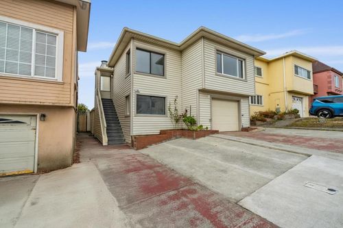 285 Skyline Dr, Daly City, CA, 94015-4538 | Card Image