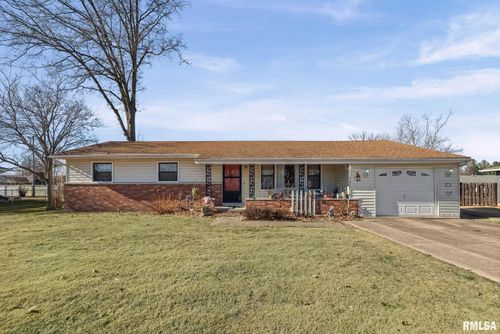 20 Bel Air Dr, Centralia, IL, 62801-6513 | Card Image