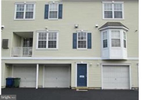 6008 Riverfront Dr, PALMYRA, NJ, 08065-2147 | Card Image
