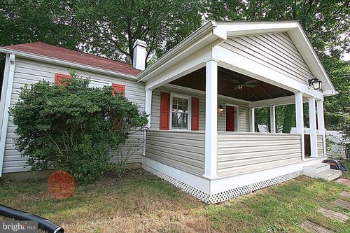 3 Burgundy Ct, ROCKVILLE, MD, 20850-1459 | Card Image