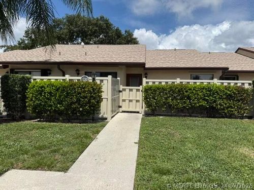 d-1028 Green Pine Blvd, West Palm Beach, FL, 33409-7033 | Card Image