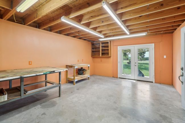 Separate room in workshop | Image 28