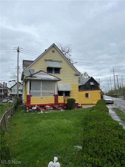 14517 Scioto Ave, Cleveland, OH, 44112-3757 | Card Image