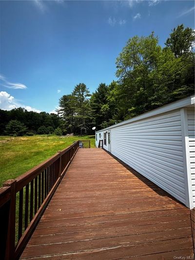 View of deck | Image 2