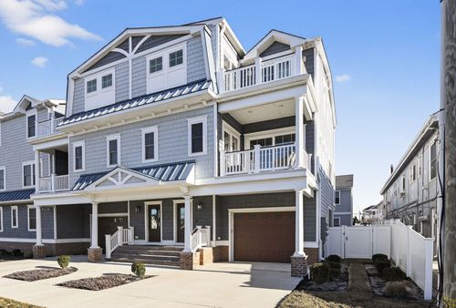 203-203 E Primrose Rd, Wildwood Crest, NJ, 08260-3939 | Card Image