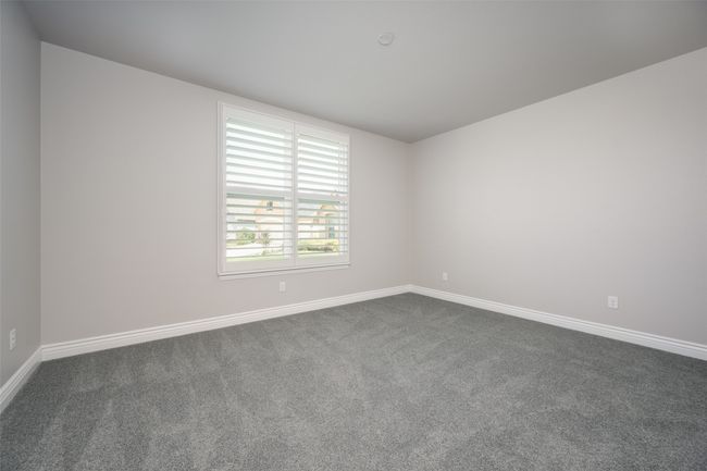 Second bedroom with carpet | Image 15