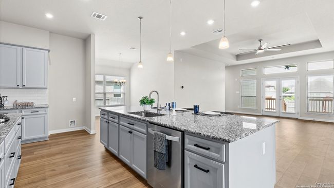 478 Foxtail Vly, House other with 4 bedrooms, 3 bathrooms and null parking in Cibolo TX | Image 10