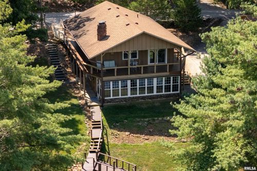 135 Oak Cir, Goreville, IL, 62939-3139 | Card Image