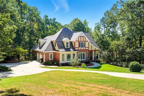 40 Joe Lee Dr, Sharpsburg, GA, 30277-1534 | Card Image