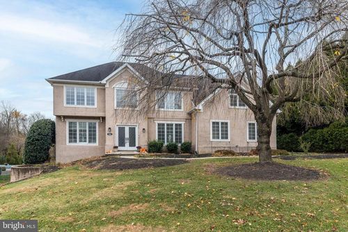 926 Manor Ave, Meadowbrook, PA, 19046-1306 | Card Image