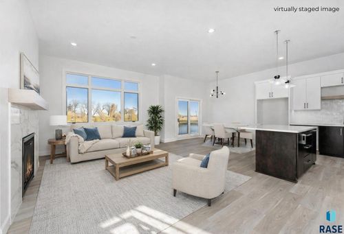 8600 W Shoreline Pl, Sioux Falls, SD, 57107-8514 | Card Image