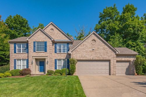 2292 Endovalley Dr, Anderson, OH, 45244-2749 | Card Image