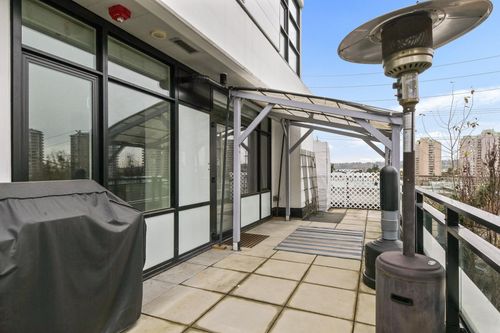 1020 Auckland St, New Westminster, BC, V3M0M3 | Card Image