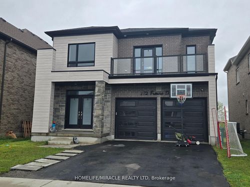 172 Freure Dr, Cambridge, ON, N1S0B9 | Card Image