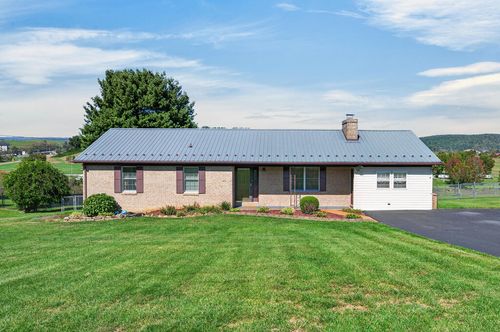 192 Whispering Pines Rd, Max Meadows, VA, 24360 | Card Image