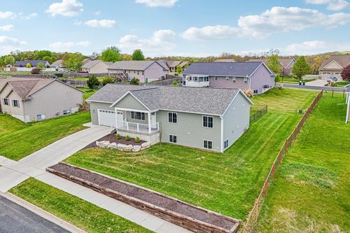 26 Dessa Rain Drive, Reedsburg, WI, 53959 | Card Image