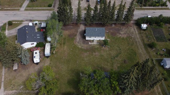 10313 103 Street, House other with 3 bedrooms, 1 bathrooms and 5 parking in Hythe AB | Image 11