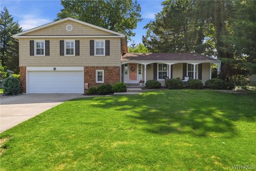 186 Bridle Path, Amherst, NY, 14221-4536 | Card Image