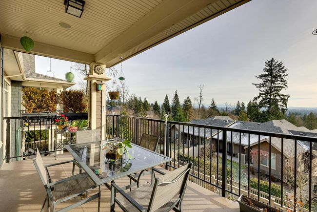 128 - 3458 Burke Village Promenade, Townhouse with 2 bedrooms, 3 bathrooms and 4 parking in Coquitlam BC | Image 31