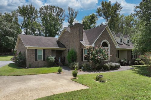 210 The Hollows Ct, Hendersonville, TN, 37075-9653 | Card Image
