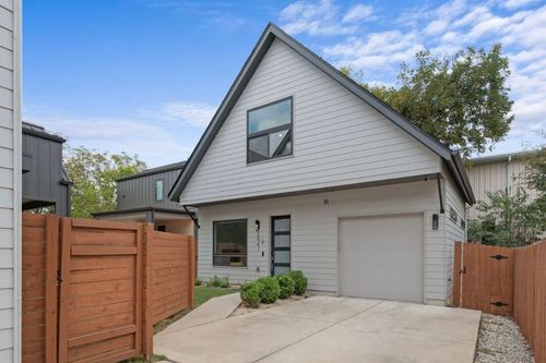 2-2941 E 14th St, Austin, TX, 78702-1657 | Card Image